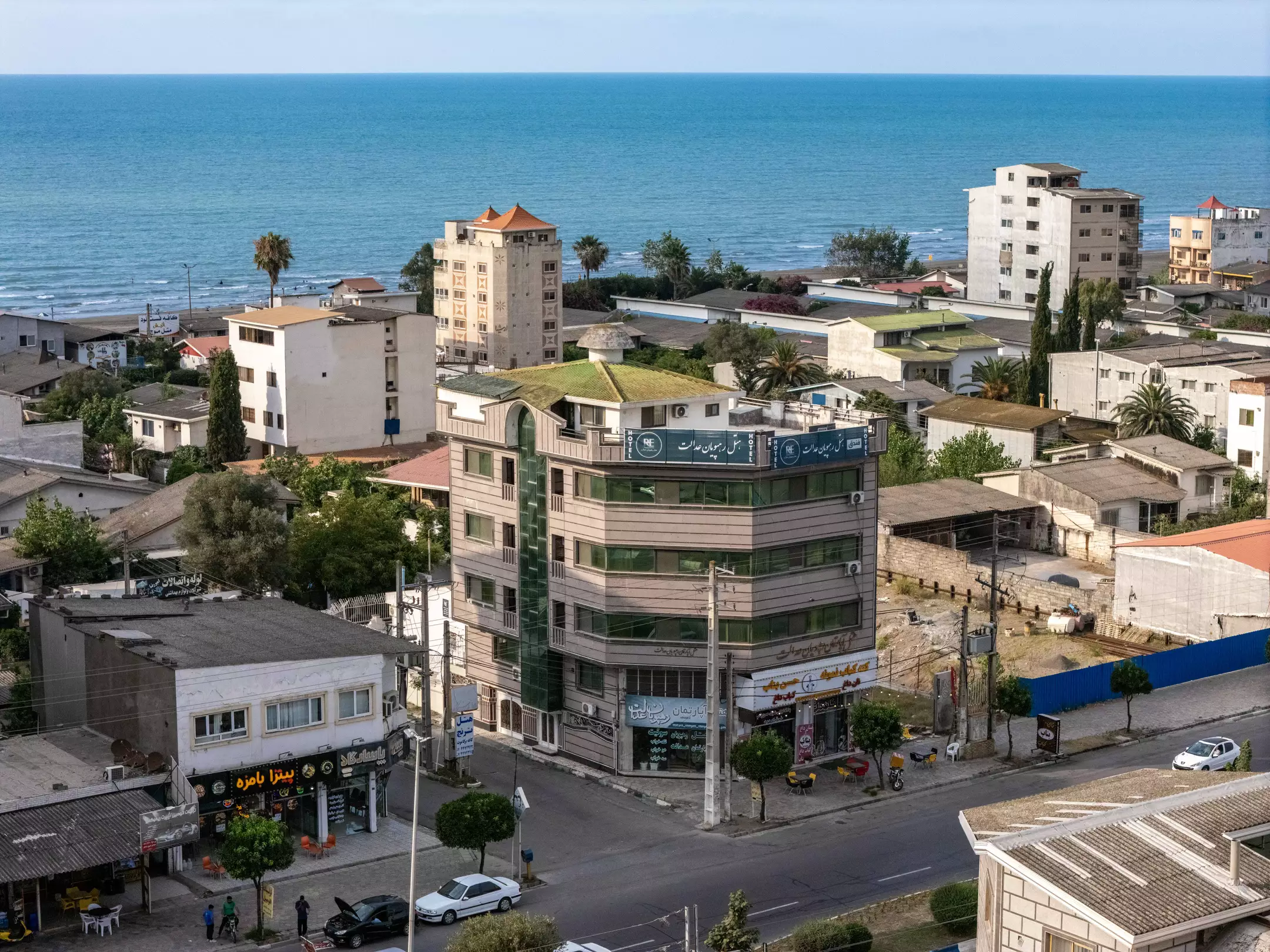 Alibaba https://cdn.alibaba.ir/ostorage/hotel-accommodation-images/68c6b215ac13a7ed0d865d37_نمای بیرونی.webp